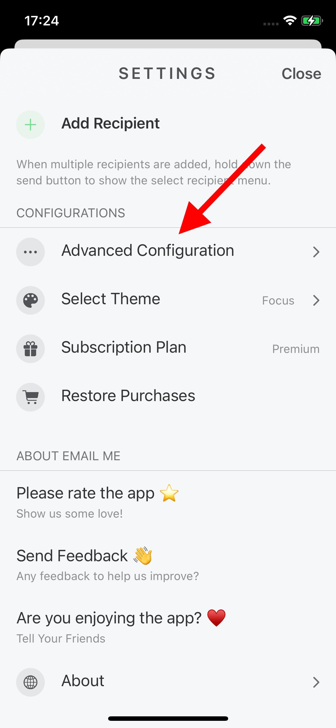 Pantalla de configuración avanzada de Email Me App resaltando la opción de Configuración SMTP de Gmail