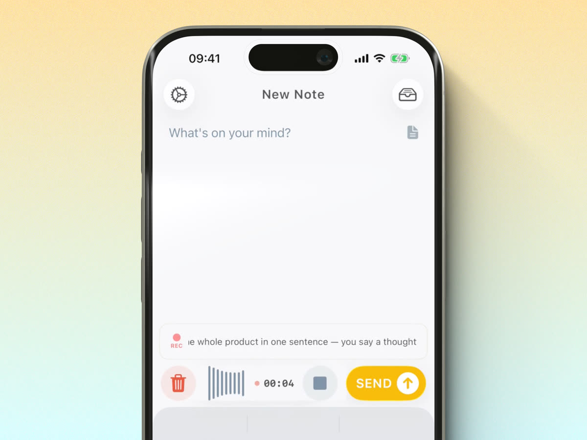 Recording a voice note in Email Me with live transcription appearing as you speak Recording a voice note in Email Me with live transcription appearing as you speak